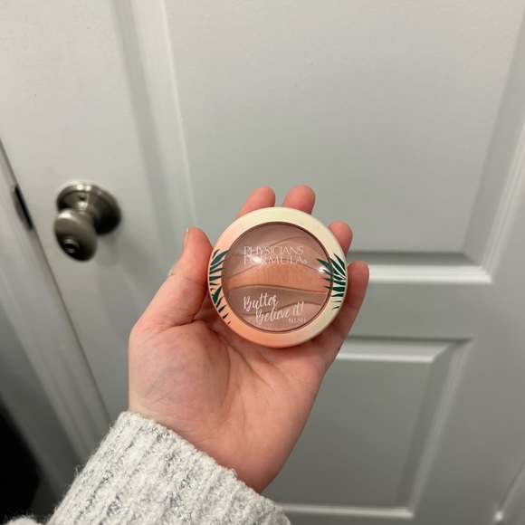 Physicians formula “butter believe it” blush - Picture 1 of 3